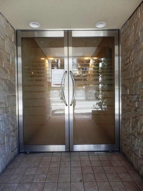 レガリアヒルズ池之端4階 エントランス