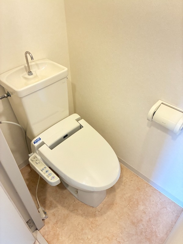 コスタ岸根公園Ⅰ3階 トイレ