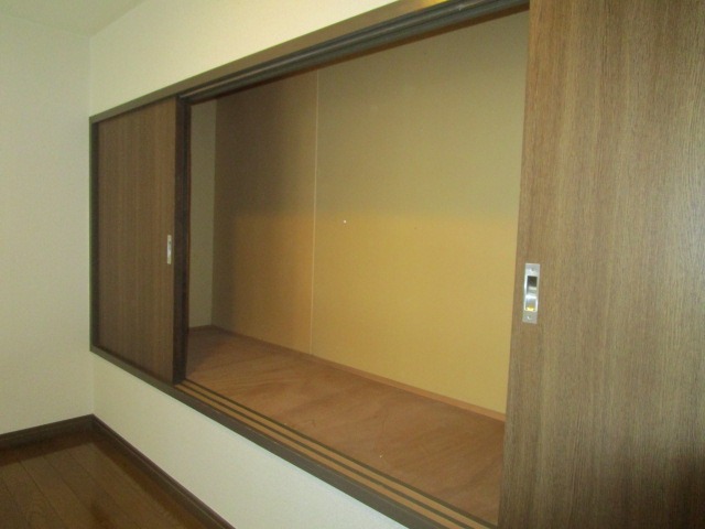 モアクレスト西山Ⅰ番館2階 同建物別部屋の参考画像