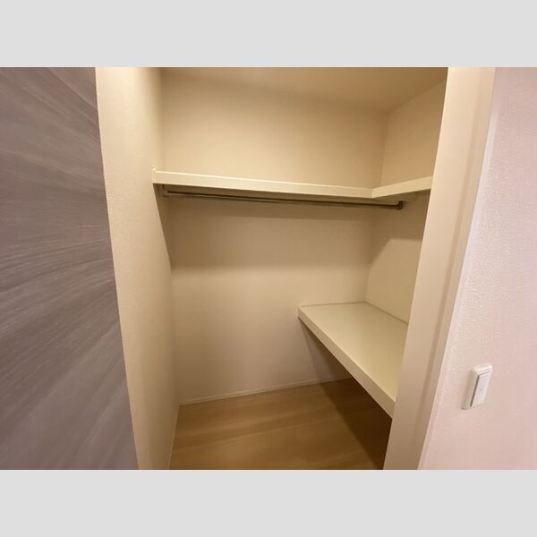 クレイドル103号室 収納