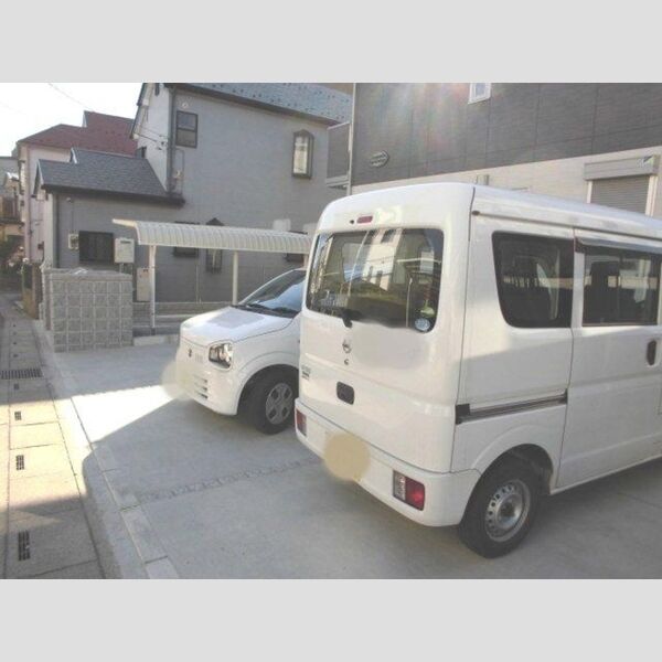 プリムヴェール　弐十参番館103号室 駐車場