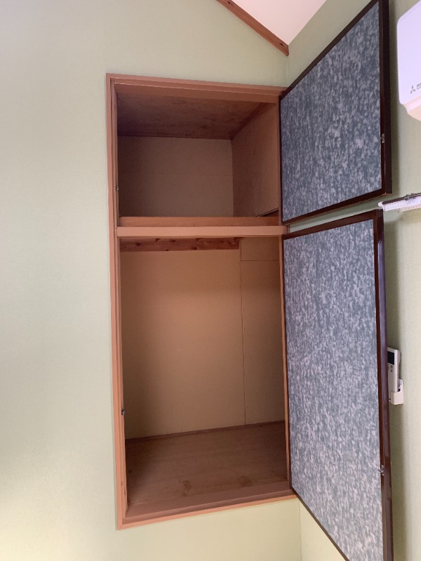 クラウンハイツ中島 収納