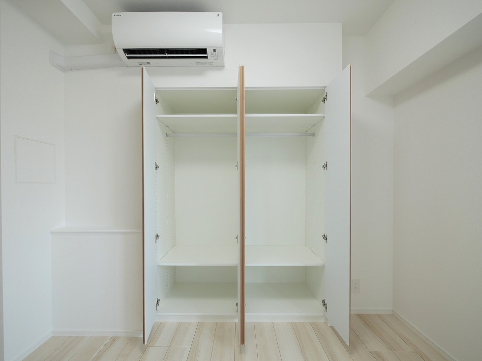 フュージョナル浮間舟渡2階 内観