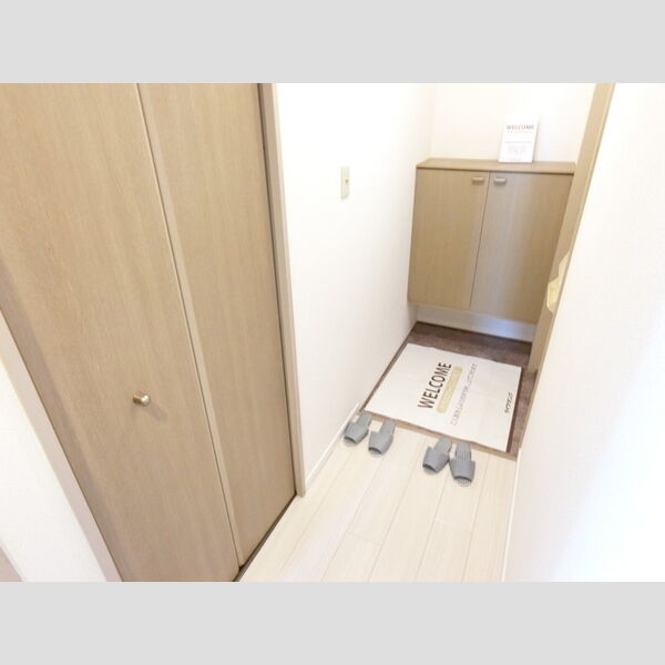 パティオ 使い勝手の良い玄関収納