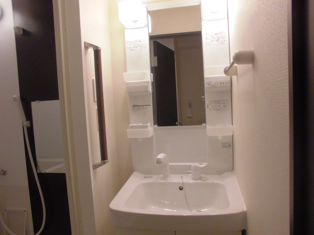 レオネクストセレーノ 独立洗面台