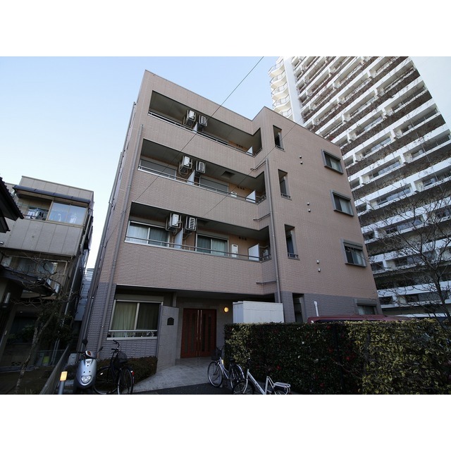 アンプルール PalaceA 外観