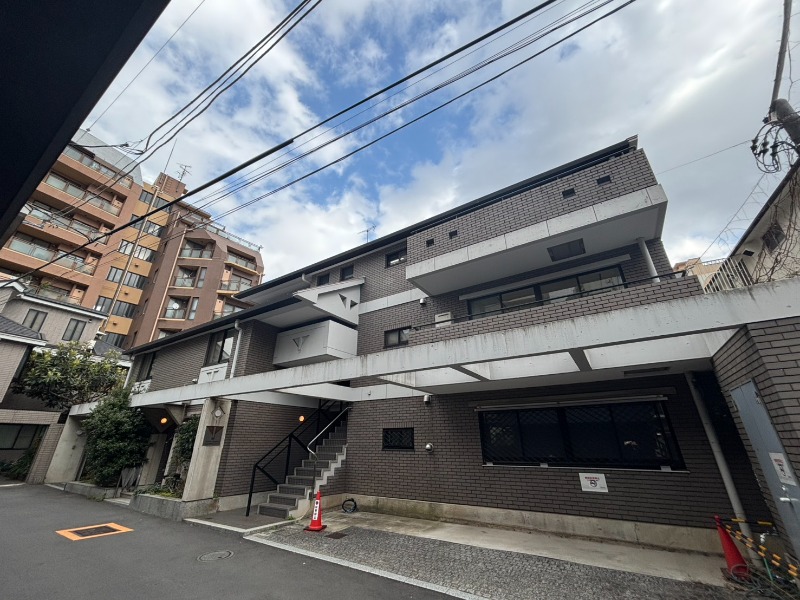 クインテット原宿2階 外観