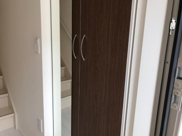 ラヴィエール 下駄箱