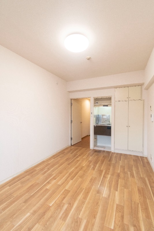 ホーユウコンフォルト神奈川新町 内観