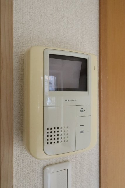 フォルテ西青木1階 モニター付オートロック