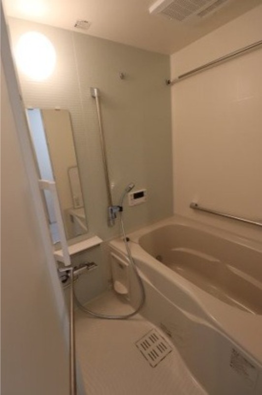 ジェノヴィア南千住Ⅵスカイガーデン6階 お風呂