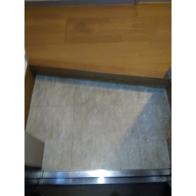 ロアール早稲田 玄関