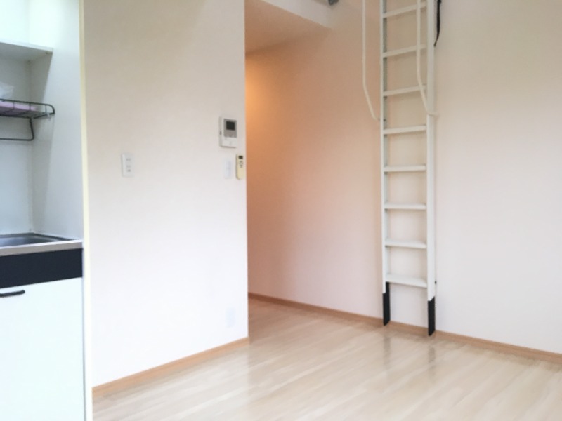 グラッチェ二俣川2階 ＊別号室の写真となります。