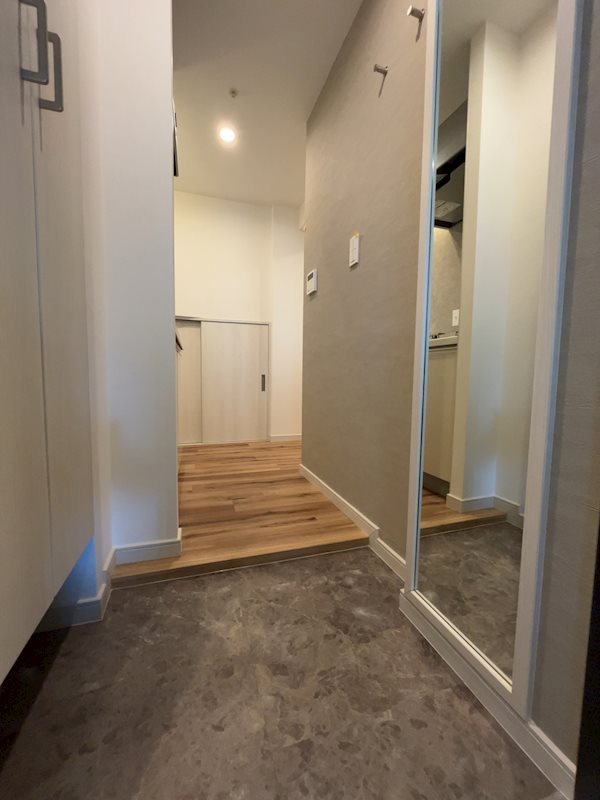 レジディア文京湯島Ⅱ10階 玄関