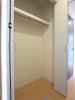 リブリ・ニュータウン3階 収納