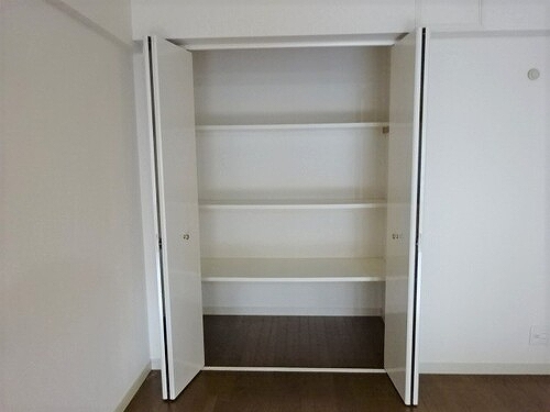 ライオンズステージ上野毛 収納　※2023年2月撮影