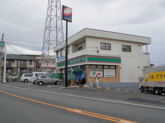 京王山田マンションＡ棟0207号室 ローソンストア100八王子山田店