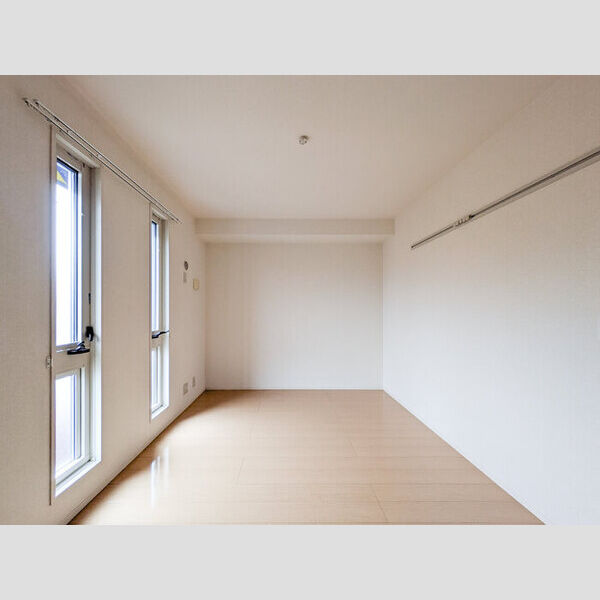 ルピナス　弐番館202号室 洋室