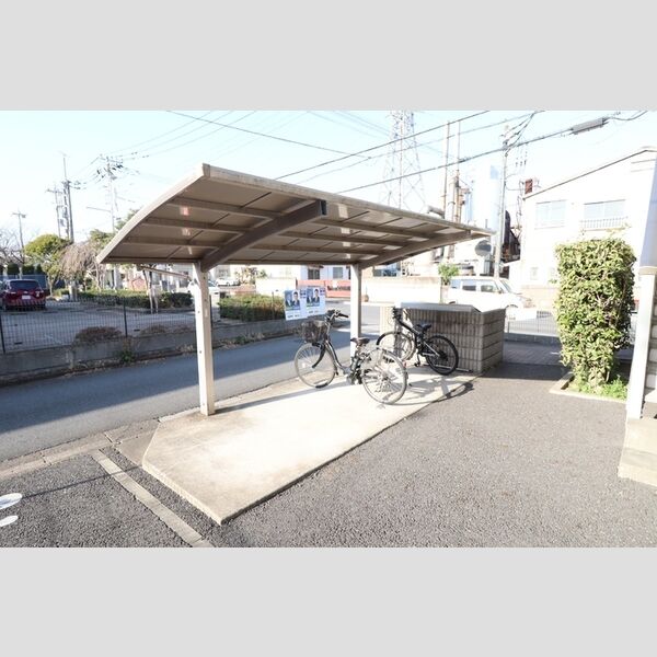 エスポワール105号室 駐輪場