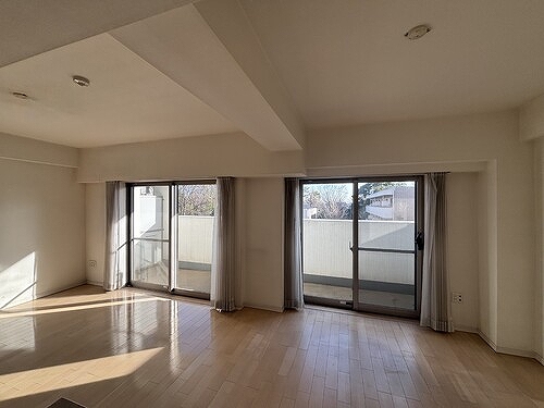 レクセル荻窪 リビングダイニング