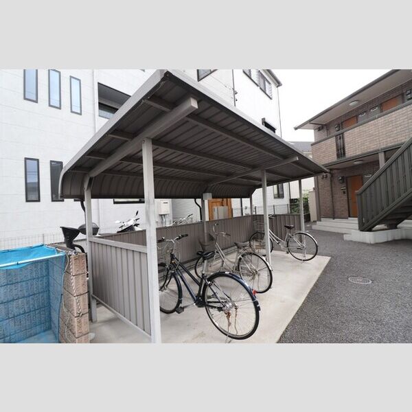 カーサ・ヴェルデ 駐輪場