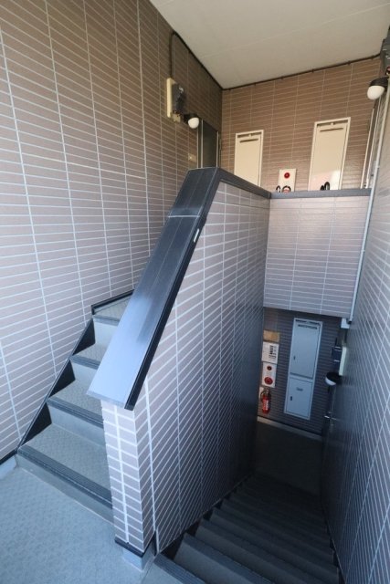 ＯＺ参番街1階 ロビー