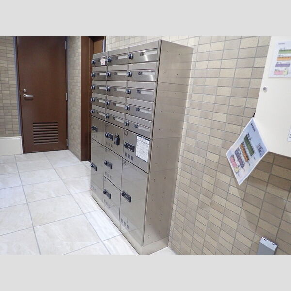 プライオール協和登戸 集合ポスト・宅配BOX
