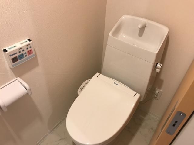 オレンジクレスト シャワー付トイレ