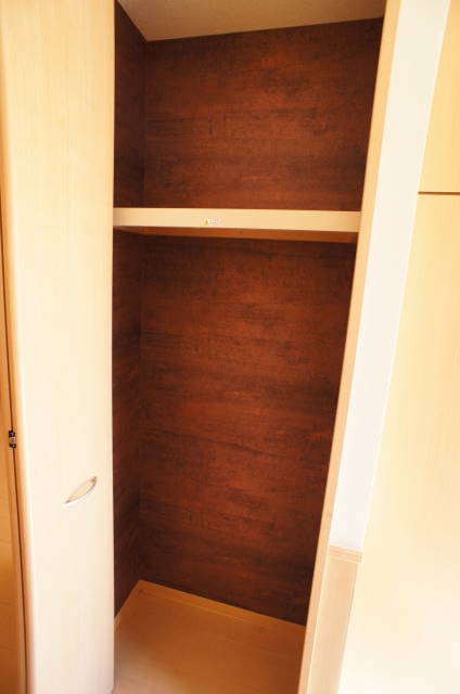 ブライトなかにし壱番館 収納