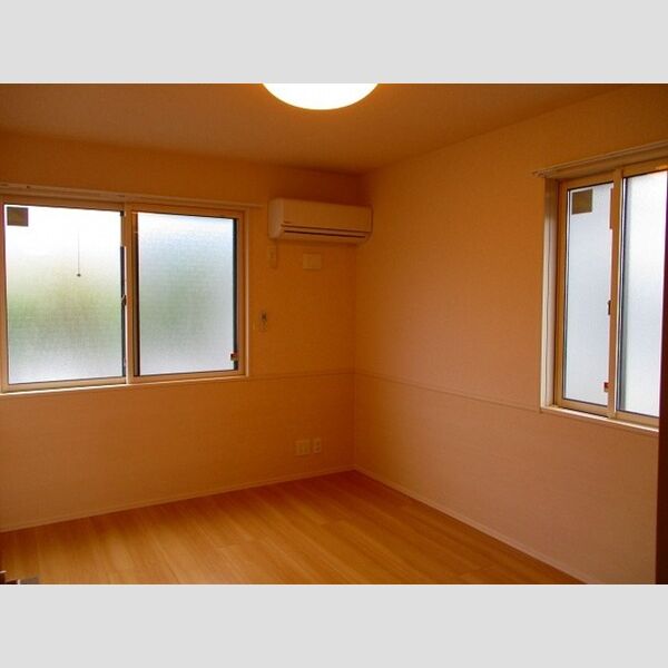 グレイス周西101号室 照明(全室付)