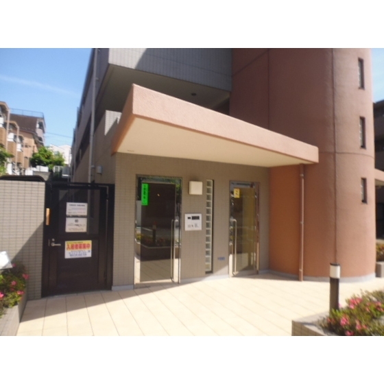 コンフォート上池台1階 外観