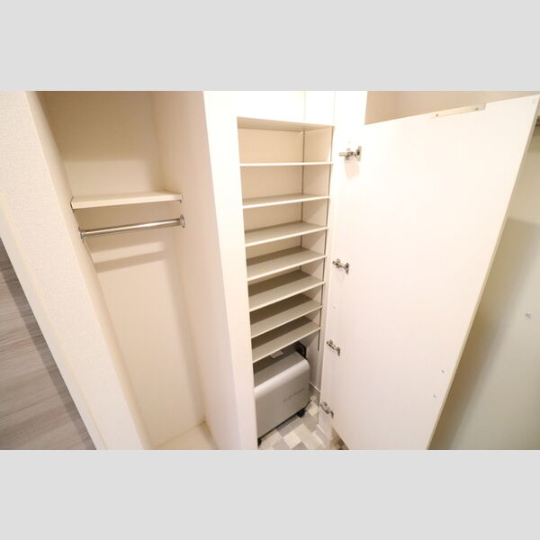 メテオール103号室 シューズクローク