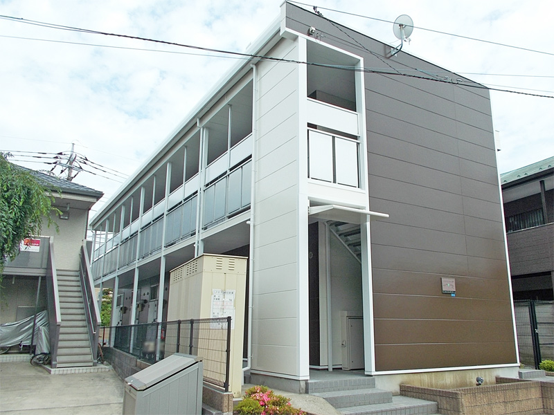 レオパレスはとがやの外観画像