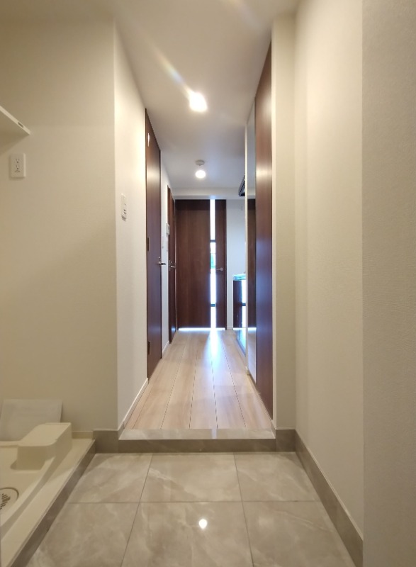 クレイシア三鷹 玄関