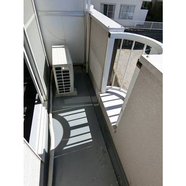 ジュネパレスシオン バルコニー