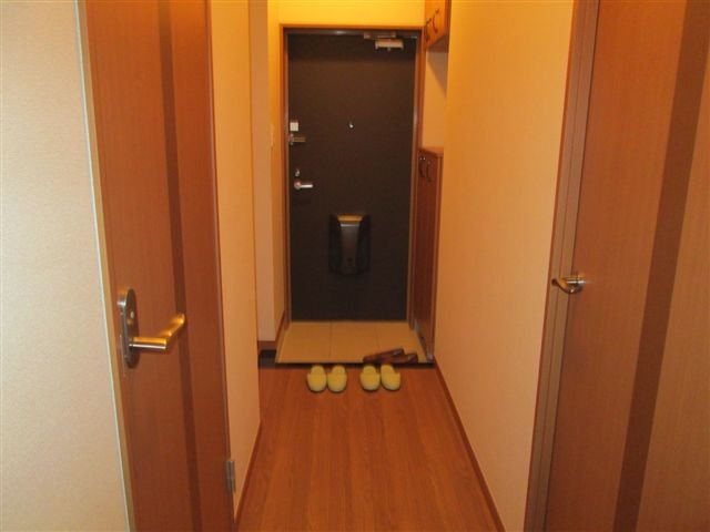 アンベリール・Ｋ・湘南 玄関