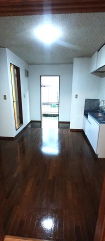 スターハイツ103号室 玄関