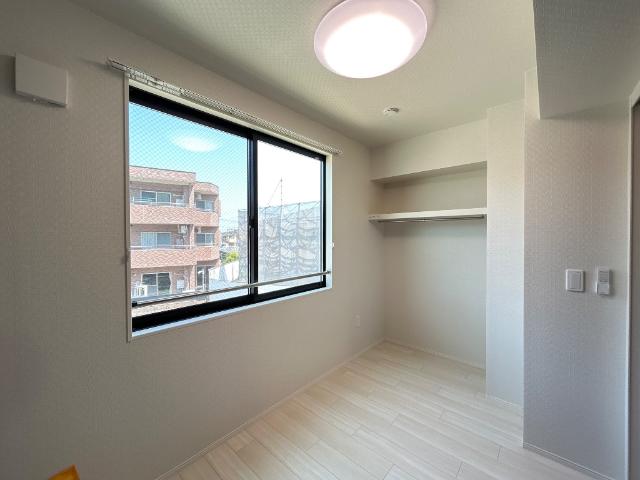 レヴメゾン神山四番館203号室 寝室（イメージ）