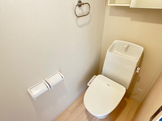 ベルウッド　Ⅲ シャワー付トイレ