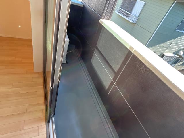 オリーブガーデン201号室 ベランダ