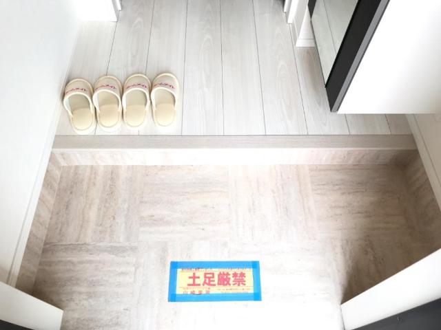 ラ・ソア　新川101号室 玄関