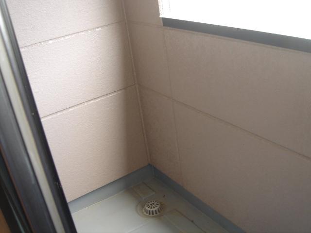 ロズウェルシブヤ201号室 ベランダ