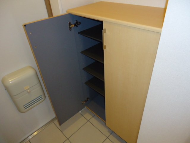 マリーゴールド 玄関下駄箱