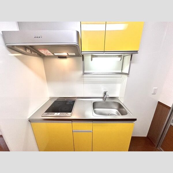 らら・ベイⅢ203号室 システムキッチン