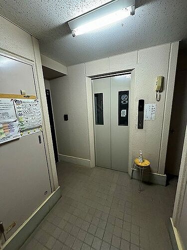 コンフォールハイム1階 共有部エレベーター　※前回募集時2024年1月撮影