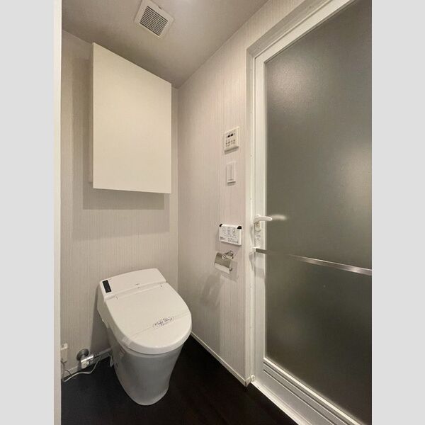 カスタリア目黒鷹番0209号室 トイレ