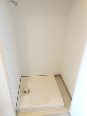 ガラ・ステーション木場9階 室内洗濯機置き場(反転タイプ)