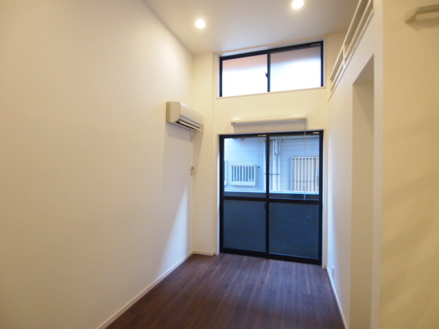 ｐａｚ　ｄｅｌ　ａｌｍａ　三山 バルコニー完備　エアコン