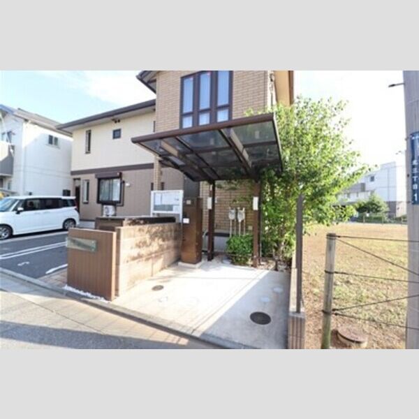 クラベール 駐輪場