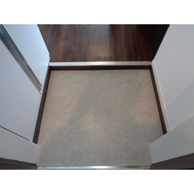 グランデ笹塚 玄関